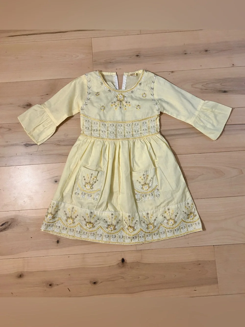 AQSA Metallic Embroidery & Sequins,Made In Pakistan, Pockets, Yellow/Gold/Silver